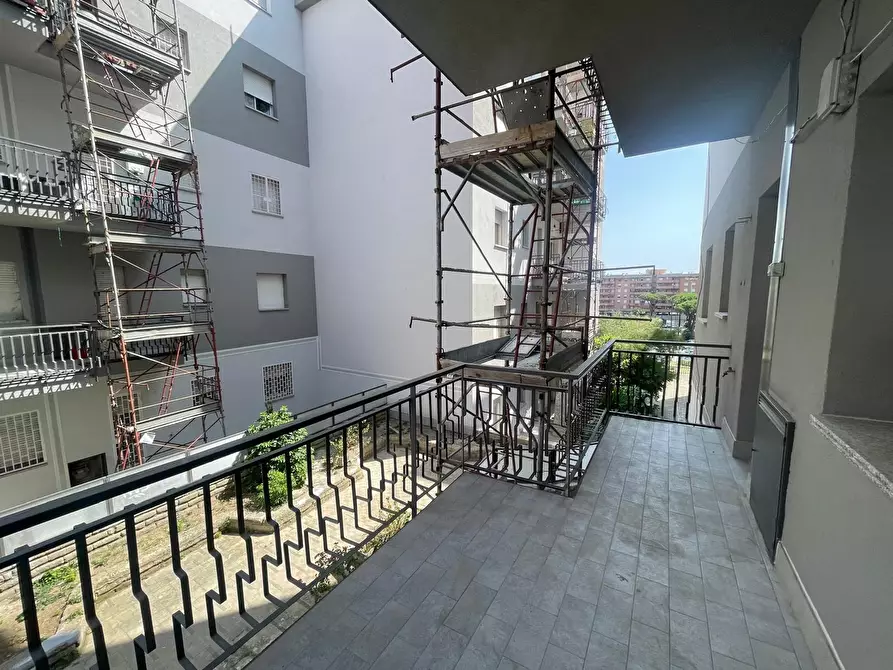 Immagine 8 di Appartamento in vendita  in Via Cincinnato a Pomezia