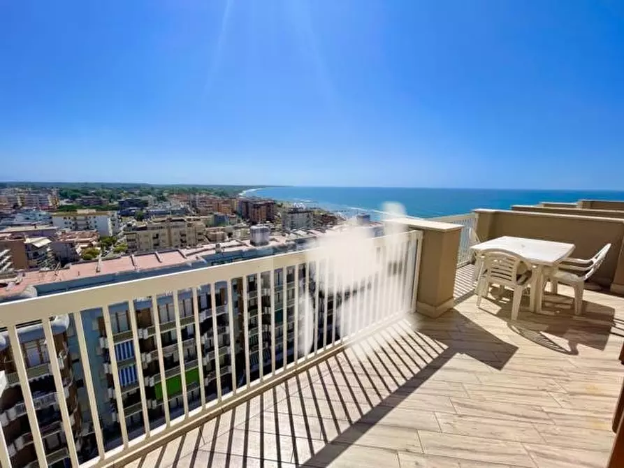 Immagine 13 di Appartamento in vendita  in via Michelangelo a Nettuno