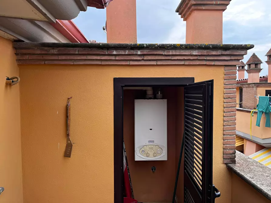 Immagine 31 di Casa semindipendente in vendita  in via Svezia a Pomezia