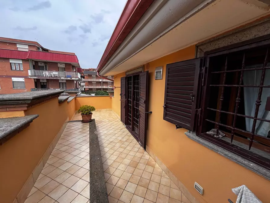 Immagine 27 di Casa semindipendente in vendita  in via Svezia a Pomezia