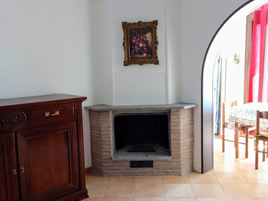 Immagine 2 di Appartamento in vendita  in VIA BOLZANO 200 a Ardea