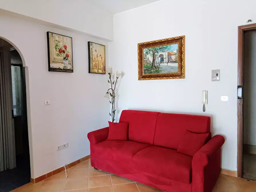 Immagine 9 di Appartamento in vendita  in VIA BOLZANO 200 a Ardea