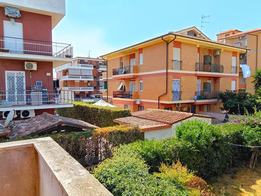 Immagine 17 di Appartamento in vendita  in VIA BOLZANO 200 a Ardea