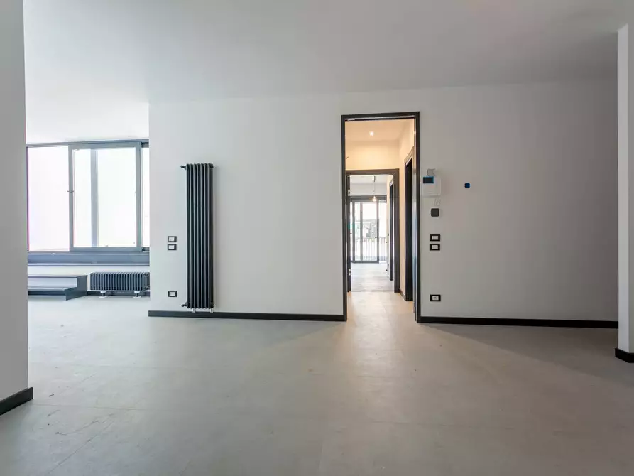 Immagine 5 di Appartamento in vendita  in Via Gaetano Fuggetta 59 a Roma