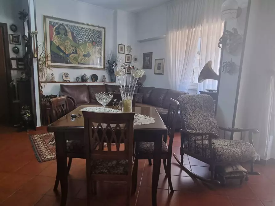 Immagine 10 di Appartamento in vendita  in Via Delle Sirene 19 a Roma