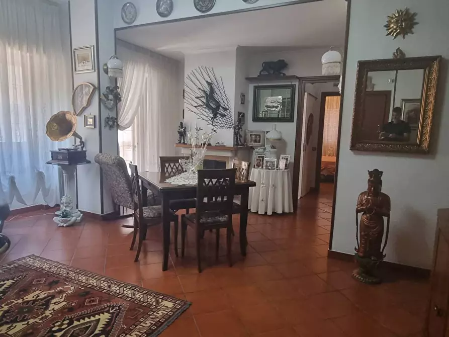 Immagine 12 di Appartamento in vendita  in Via Delle Sirene 19 a Roma