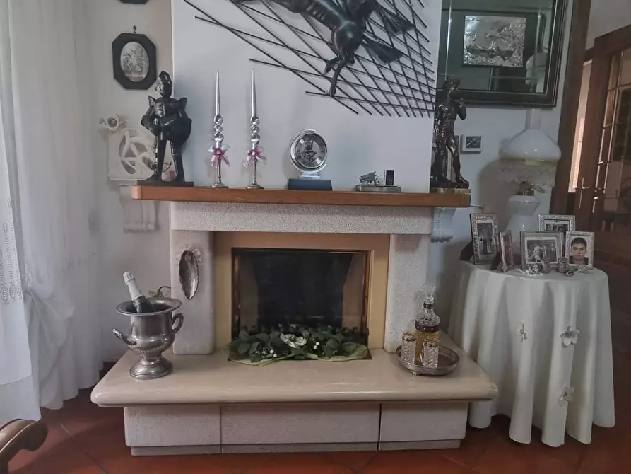 Immagine 7 di Appartamento in vendita  in Via Delle Sirene 19 a Roma