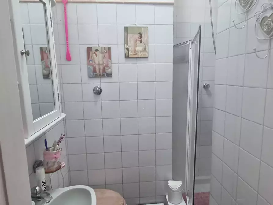 Immagine 20 di Appartamento in vendita  in Via Delle Sirene 19 a Roma