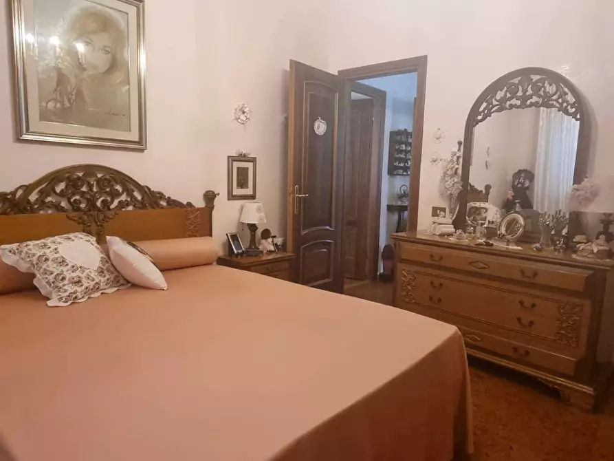 Immagine 26 di Appartamento in vendita  in Via Delle Sirene 19 a Roma