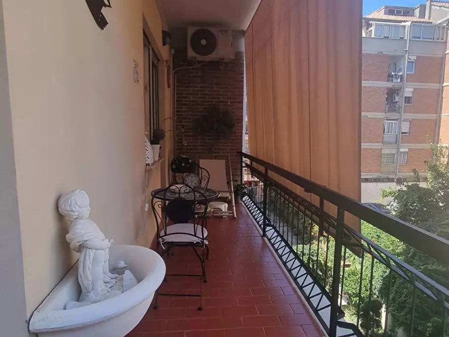 Immagine 38 di Appartamento in vendita  in Via Delle Sirene 19 a Roma