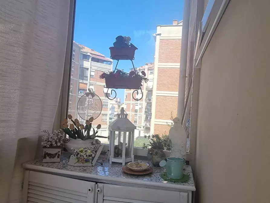 Immagine 45 di Appartamento in vendita  in Via Delle Sirene 19 a Roma