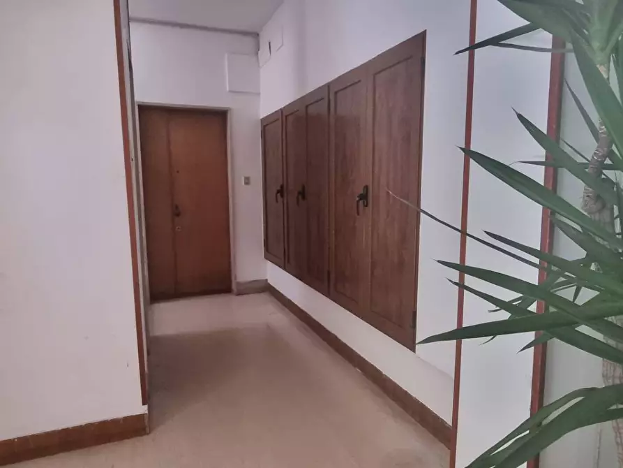 Immagine 48 di Appartamento in vendita  in Via Delle Sirene 19 a Roma