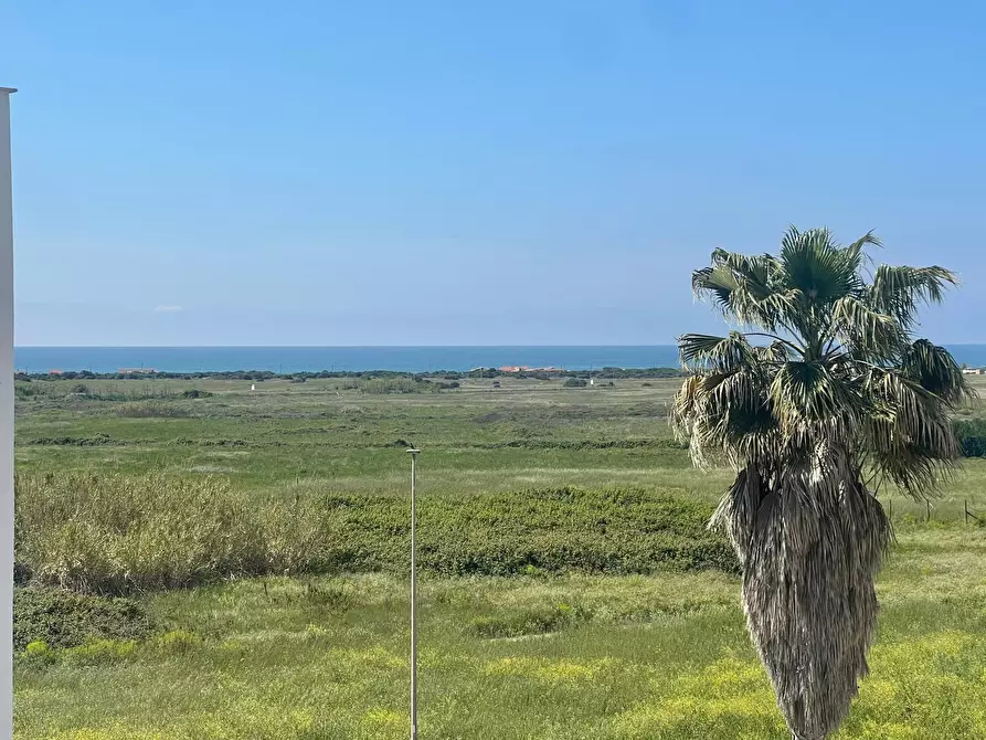 Immagine 1 di Appartamento in vendita  in via dei germani a Ardea