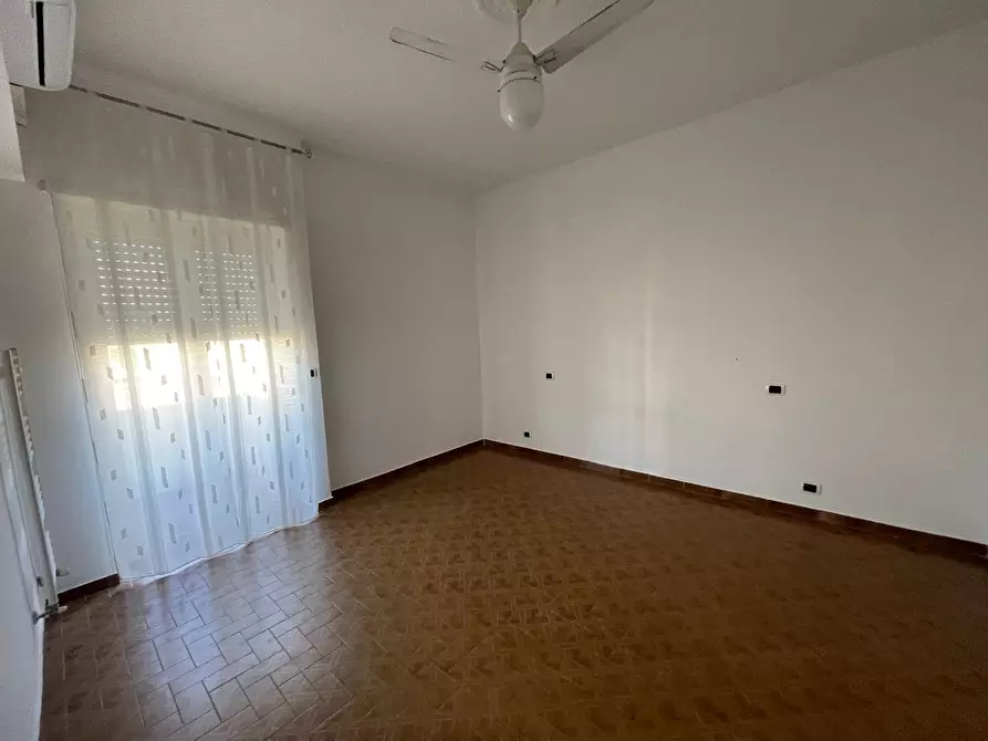 Immagine 2 di Appartamento in vendita  in via Rumenia a Pomezia