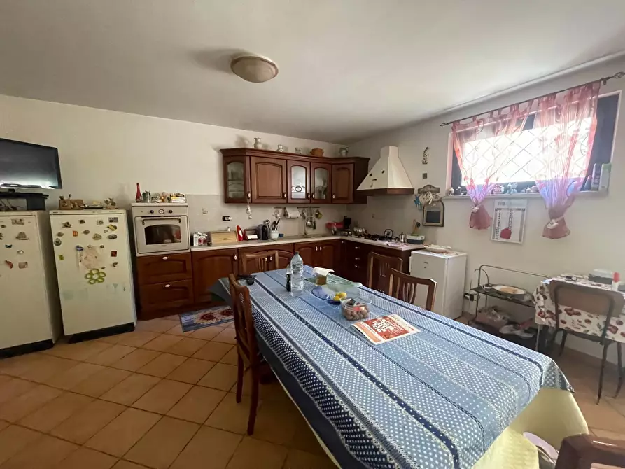 Immagine 16 di Villetta a schiera in vendita  in Via Moschiano a Roma