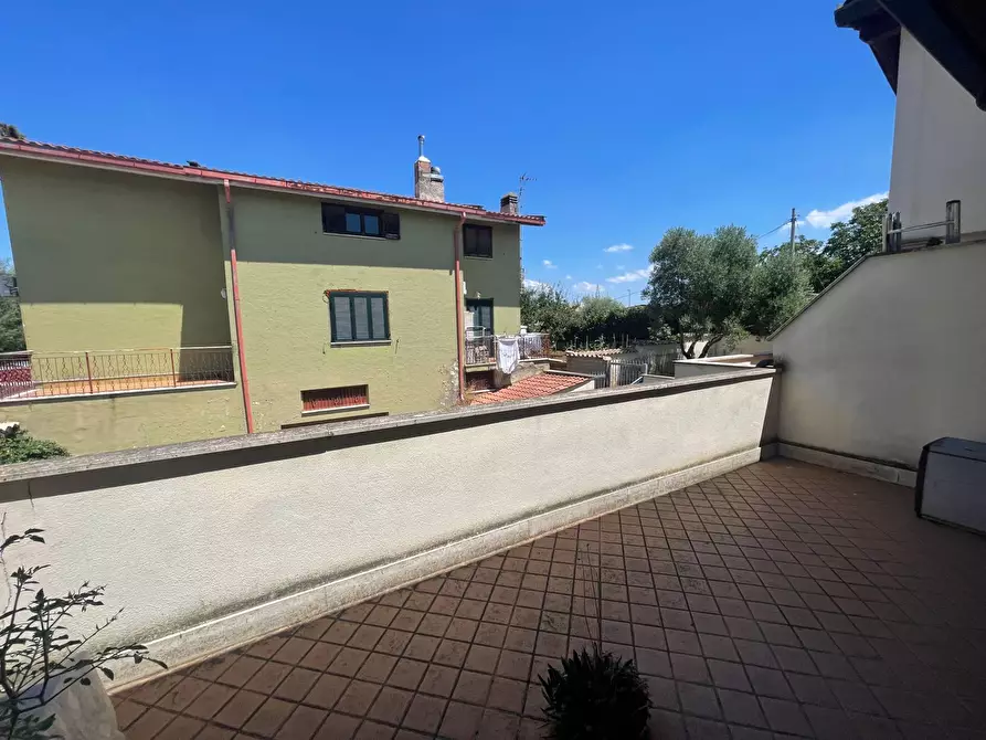 Immagine 11 di Villetta a schiera in vendita  in Via Moschiano a Roma