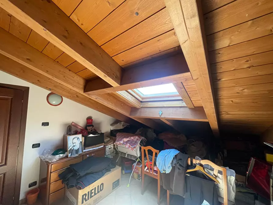 Immagine 20 di Villetta a schiera in vendita  in Via Moschiano a Roma