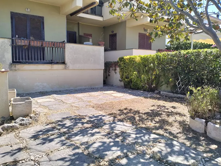 Immagine 30 di Villa in vendita  in via Arezzo a Ardea