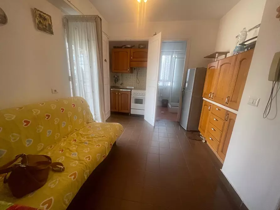 Immagine 13 di Attico in vendita  in Via Olanda a Pomezia