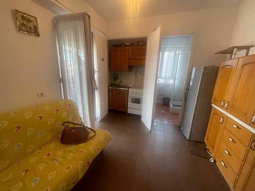 Immagine 15 di Attico in vendita  in Via Olanda a Pomezia