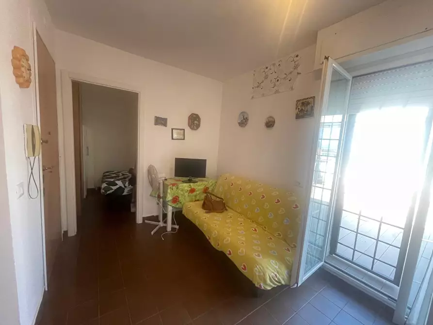 Immagine 19 di Attico in vendita  in Via Olanda a Pomezia