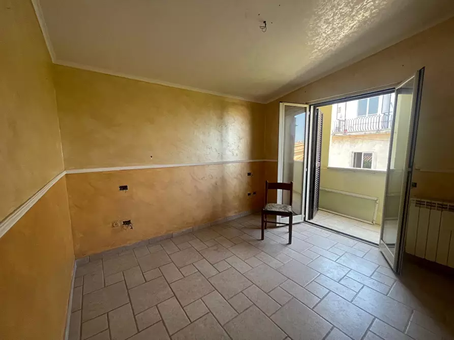 Immagine 16 di Appartamento in vendita  in Via Mar Ligure a Pomezia