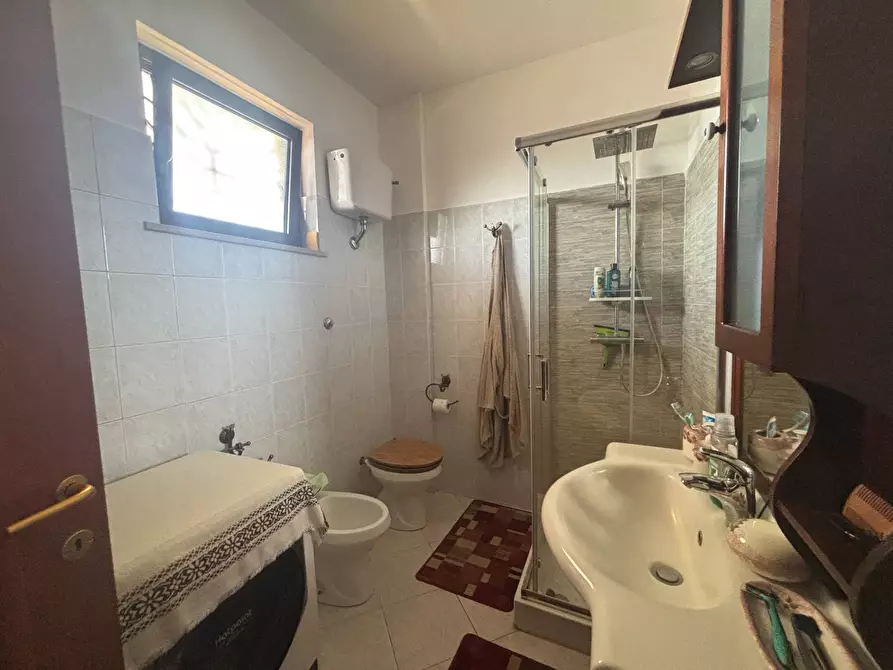 Immagine 20 di Appartamento in vendita  in Via Carlo Poma a Pomezia