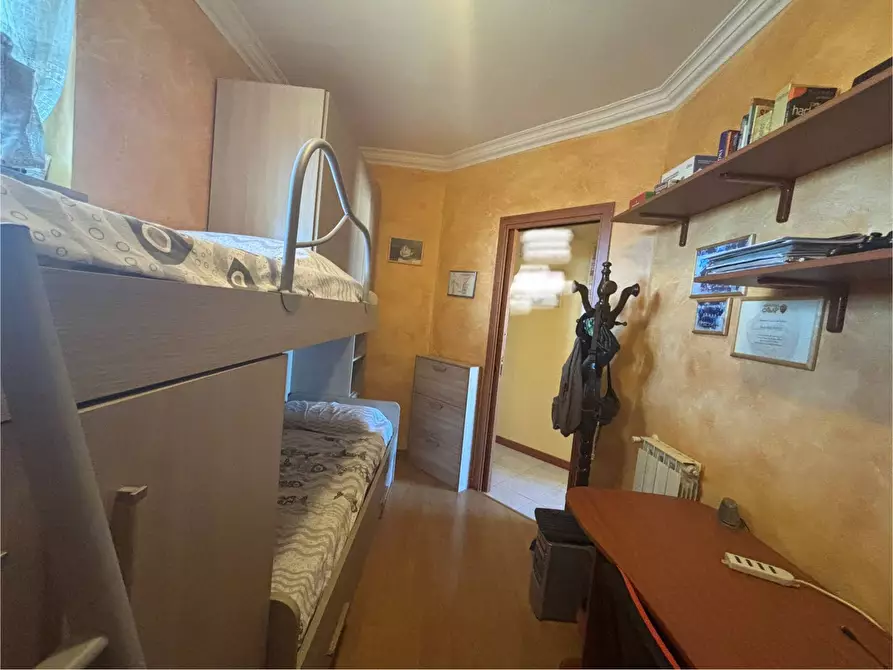 Immagine 17 di Appartamento in vendita  in Via Carlo Poma a Pomezia