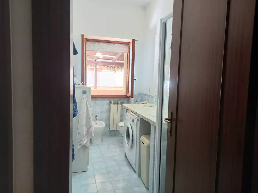 Immagine 12 di Appartamento in vendita  in Via Colonia a Pomezia