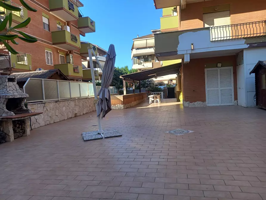 Immagine 28 di Appartamento in vendita  in Via Colonia a Pomezia