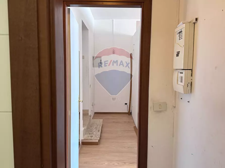 Immagine 15 di Locale commerciale in affitto  in Lungomare Duca degli Abruzzi 84 a Roma