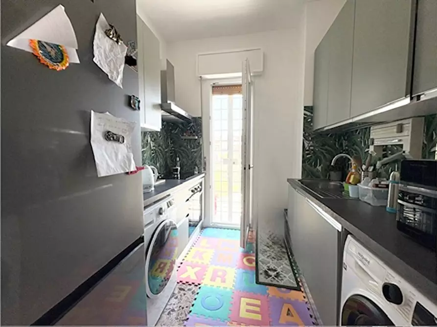 Immagine 11 di Appartamento in vendita  in Lungomare Degli Ardeatini a Ardea