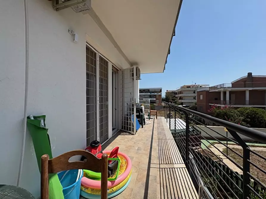 Immagine 2 di Appartamento in vendita  in Lungomare Degli Ardeatini a Ardea