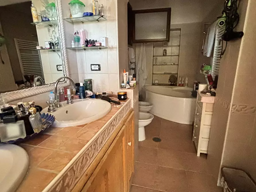 Immagine 20 di Villa in vendita  in via serio a Aprilia