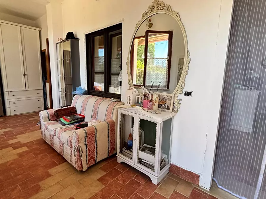 Immagine 5 di Villa in vendita  in via serio a Aprilia