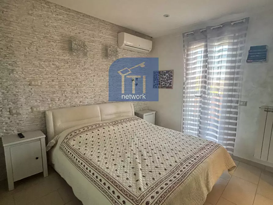 Immagine 10 di Villetta a schiera in vendita  in Via delle Begonie a Pomezia