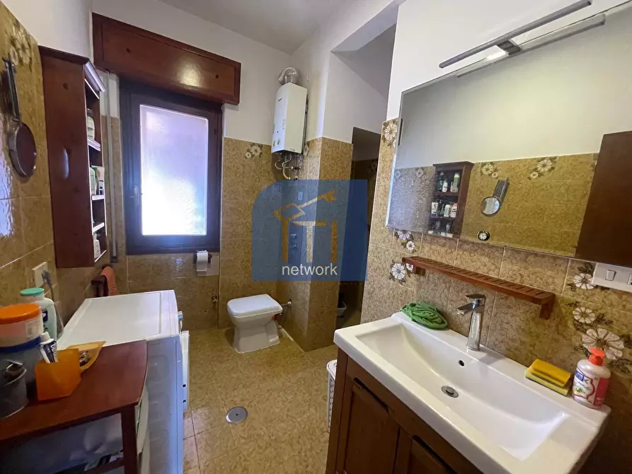 Immagine 28 di Attico in vendita  in Via Svezia a Pomezia