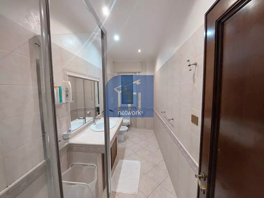 Immagine 10 di Appartamento in vendita  in Via dell'Appagliatore 50 a Roma