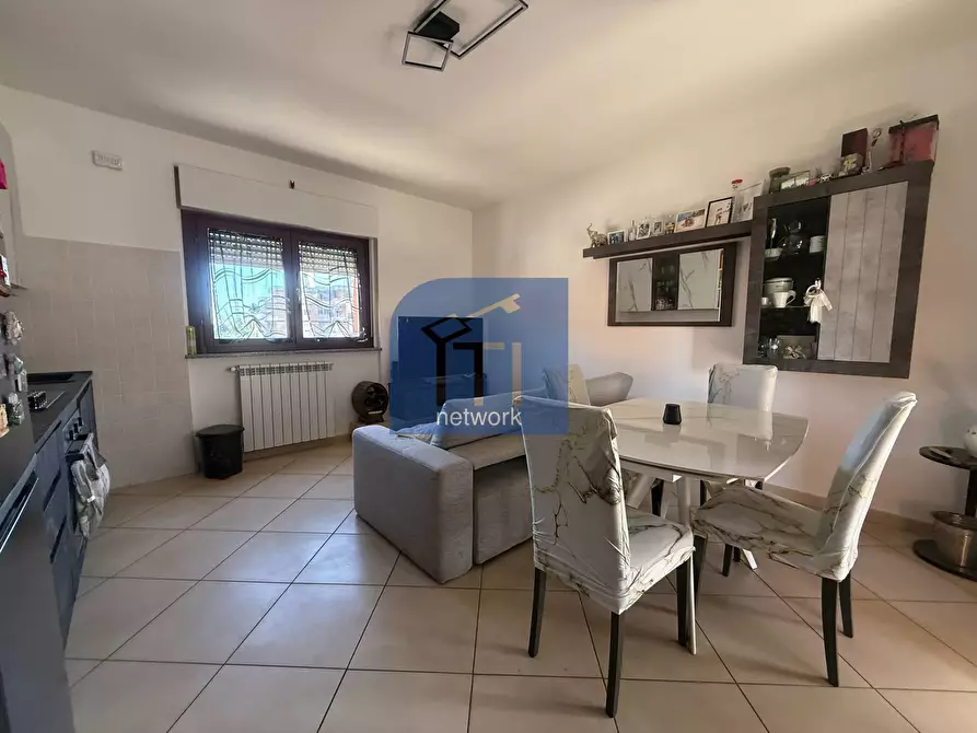 Immagine 11 di Villa in vendita  in via rumenia a Pomezia