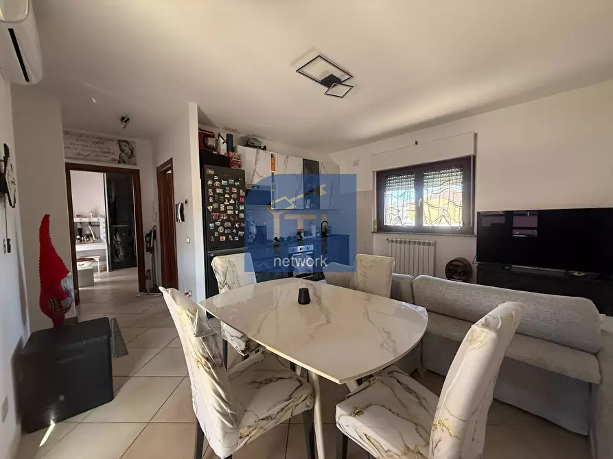 Immagine 12 di Villa in vendita  in via rumenia a Pomezia