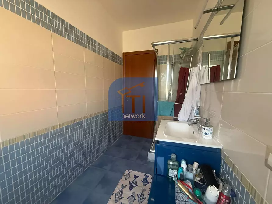 Immagine 19 di Villa in vendita  in via rumenia a Pomezia