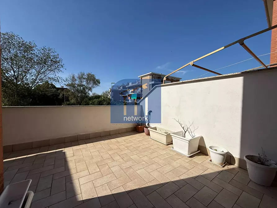 Immagine 37 di Villa in vendita  in via rumenia a Pomezia