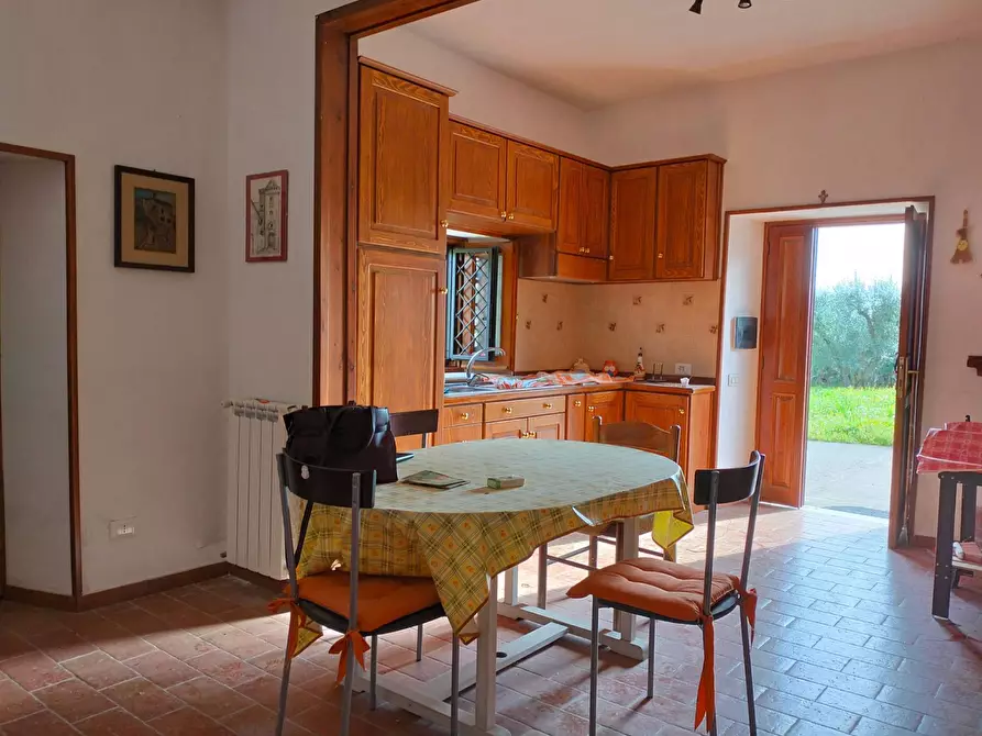 Immagine 2 di Casa indipendente in vendita  in via montagnanello a Ardea