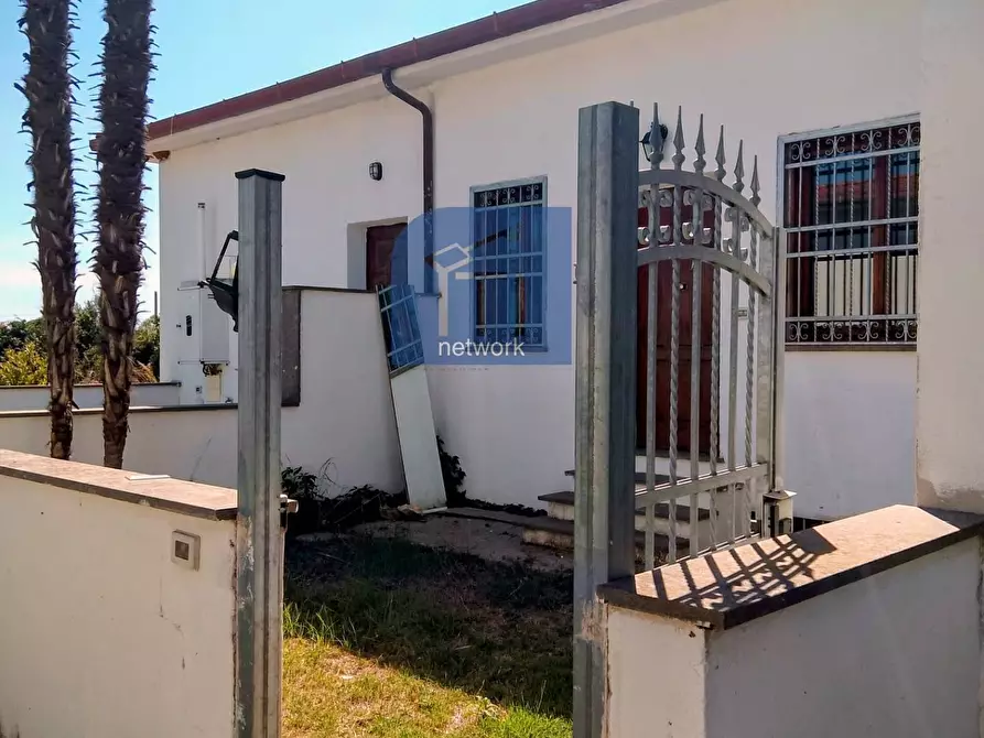 Immagine 1 di Villetta a schiera in vendita  in Via Pavia 1 a Ardea