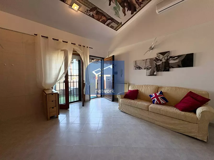 Immagine 8 di Appartamento in vendita  in Via Ischia a Ardea