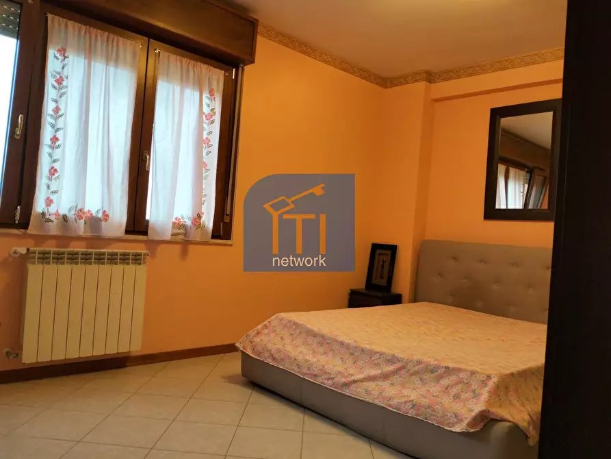 Immagine 16 di Appartamento in vendita  in via Francia a Aprilia