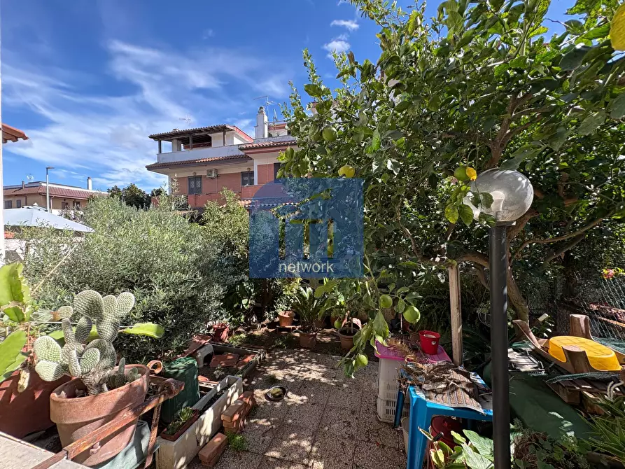 Immagine 3 di Villetta a schiera in vendita  in Via Castel Buono a Pomezia