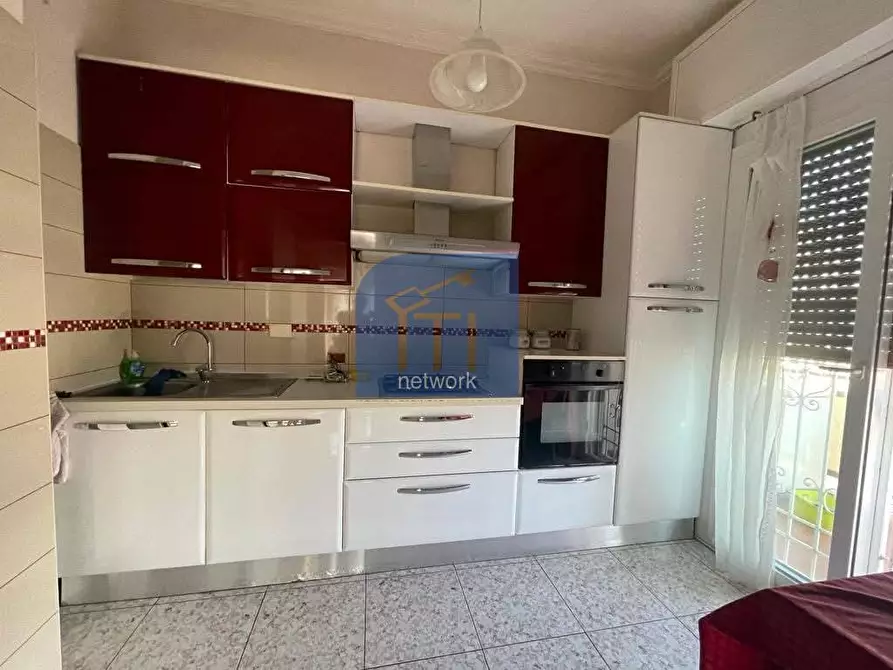 Immagine 6 di Appartamento in vendita  in via Rumenia a Pomezia