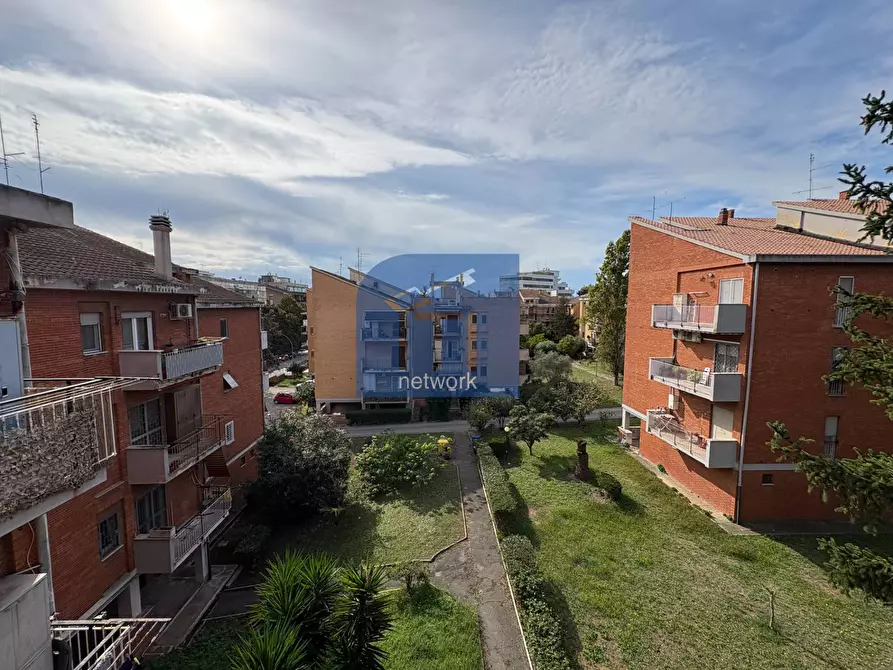 Immagine 16 di Attico in vendita  in Via Varrone a Pomezia