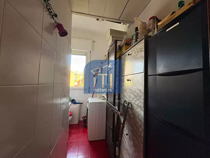 Immagine 21 di Attico in vendita  in Via Varrone a Pomezia